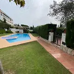 Casa Blanca 42 - Piscina, Bbq Y Wifi Homestay *