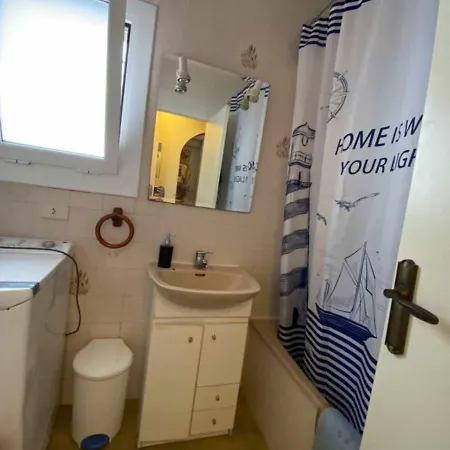 Homestay Casa Blanca42 Piscina Wifi 6pax